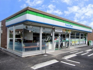 ファミリーマート伊豆の国大仁店