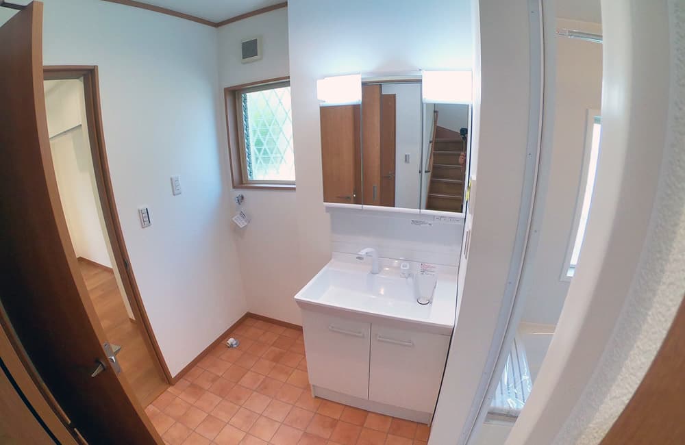 中古住宅・中古一戸建て　三島市佐野見晴台 4SLDK