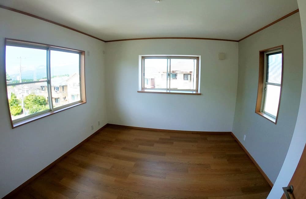 中古住宅・中古一戸建て　三島市佐野見晴台 4SLDK