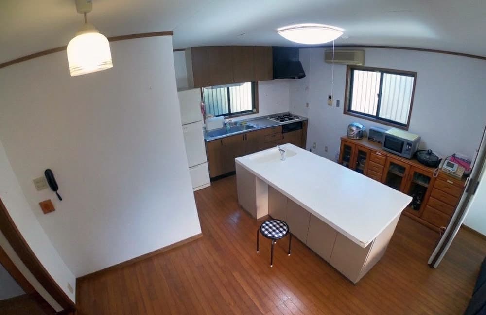 中古住宅・中古一戸建て　沼津市足高　5LDK