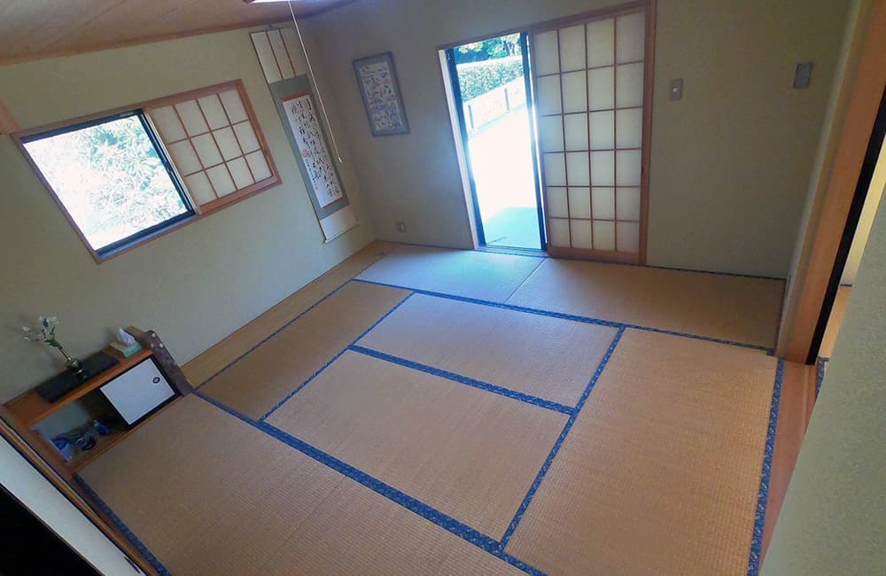 中古住宅・中古一戸建て　沼津市足高　5LDK