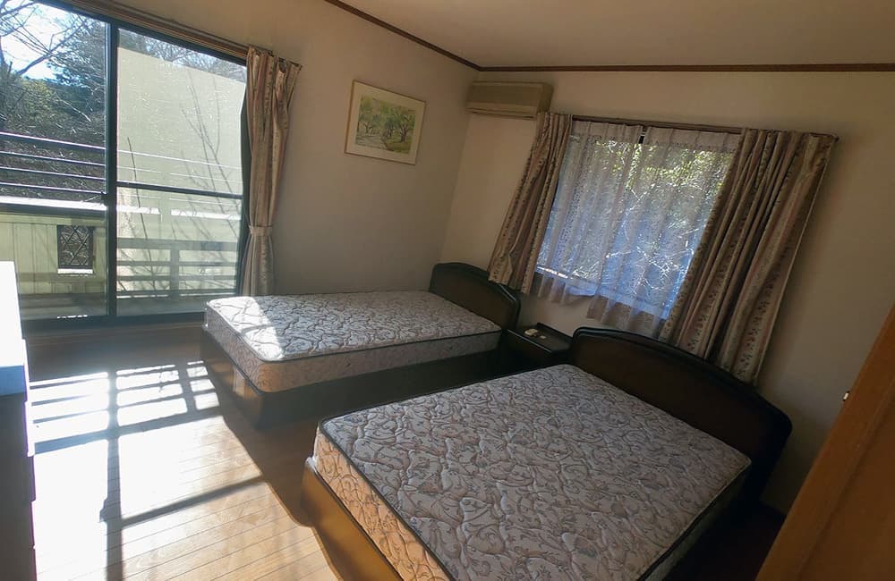 中古住宅・中古一戸建て　沼津市足高　5LDK