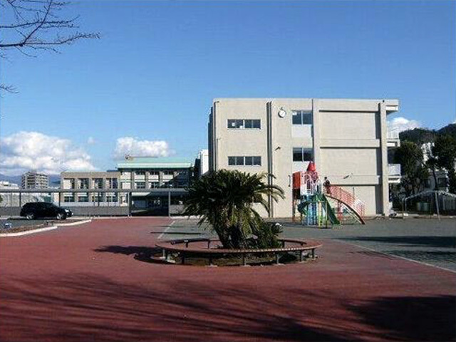 ルンビニ幼稚園