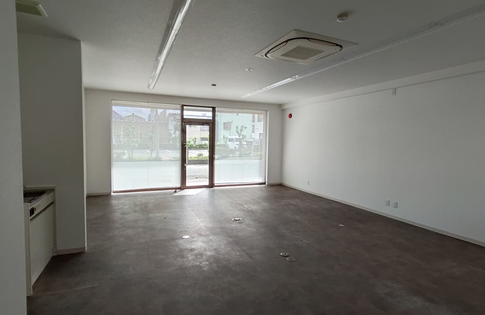 貸店舗事務所　沼津市寿町 ロイヤルアベニュー106号